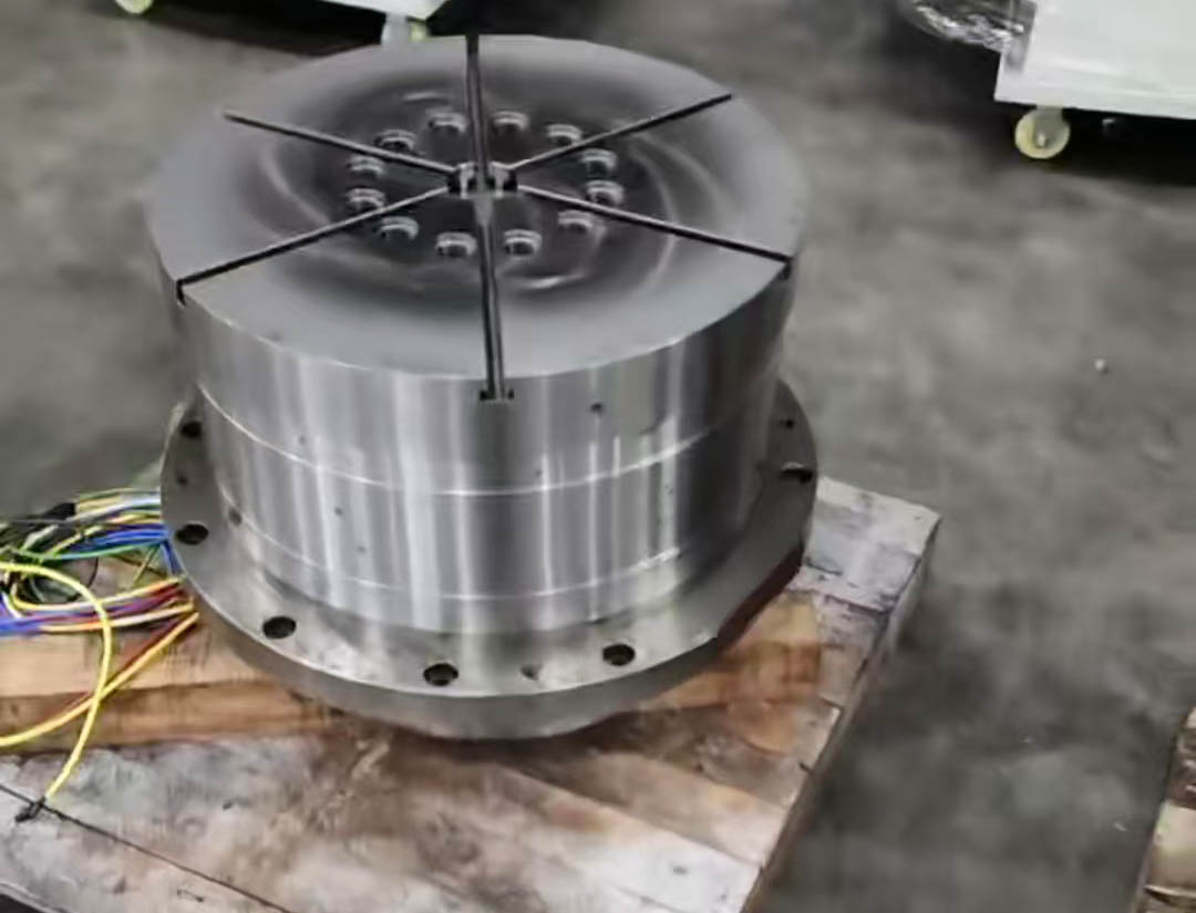 Hydrostatic Direct-Drive High-Precision Rotary Table